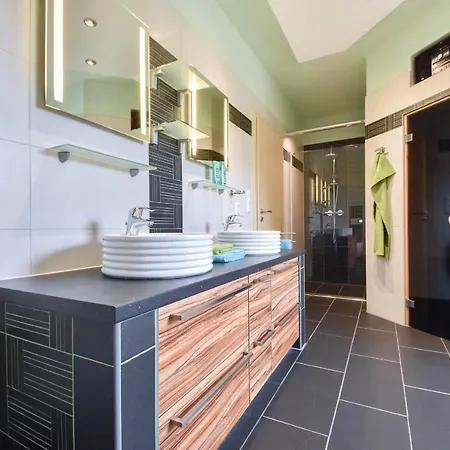 Benzer Hoeh * Benz (Usedom)